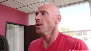 A long member of the athlete’s ass was fingered in an intense way