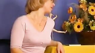 The daughter learned cunnilingus from her mother