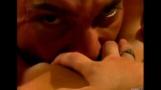 A young girl is fucking passionately with her boyfriend on the couch