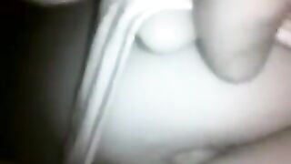 At night, it was possible to take the chick's pussy on video