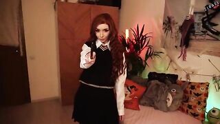 Hermione Granger gets fucked after taking lessons in this steamy parody
