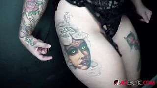 Tattooed busty slut Payton Preslee gets her pussy filled with cum