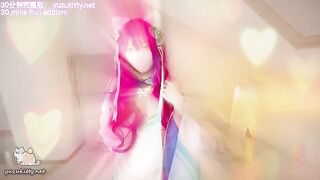 Ahri's mystery box: Nine-tailed fox's essence extraction, a popular League of Legends cosplay scene