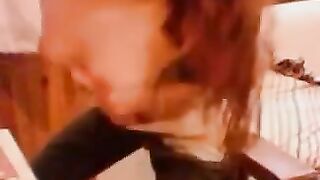 No one expected this from a girl, especially in a solo webcam session