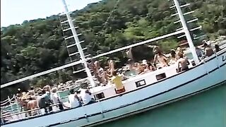 A yacht party is the best place for getting laid with a chick