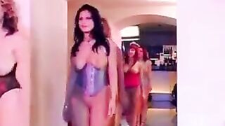 Gangbang with a stunning woman with big natural tits