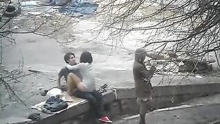 The guy shoots sex with a stranger on the street