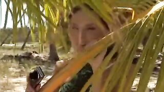 The couple decided to fuck on the beach and they sank