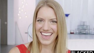 Blonde girl in anal with a black guy who fucks her hard