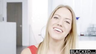 Blonde girl in anal with a black guy who fucks her hard
