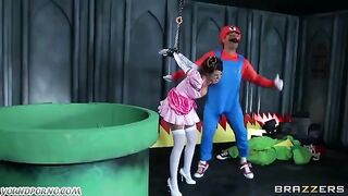 A man checked the strength of the sex performance of two girls