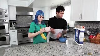 It is not necessary to start the day with breakfast, but with sex