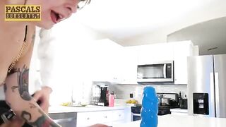 And the pussy flew over the bumps, a thrilling scene you won't want to miss!