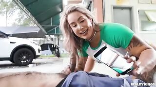 A dirty girl has sex with her mechanic after squirting