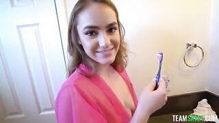 The only thing she wanted was to get fucked and cum on her pussy