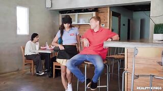 Did she really let you cum in her mouth? - Блондинка-служительница кончила в рот и пустила на одежду