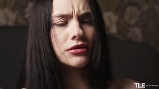 The doors to the porn world opened for her at 18