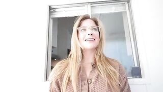 Young blonde girlJess Cromwell fucks under the table and gets a huge load on her face