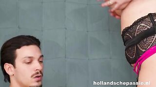 MILF saddled a young stallion with her pussy
