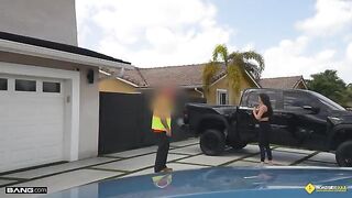 A hot chick got banged in the garage, it was really something else!