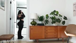 Babe with big ass wants to be fucked hard