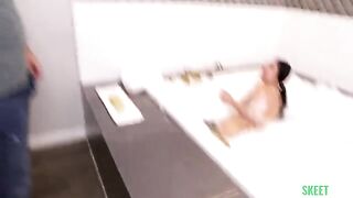 A juicy ass is a good reason to have sex. A girl proved it