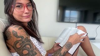 The girl is studying to have sex in different poses with her friend