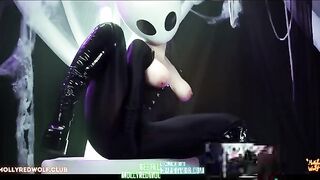 The whole world will wait while she gets fucked, a true latex goddess