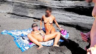 Nude beach masturbation with a guy jerking off