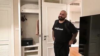 An old man fucked his stepdaughter, who was dressed in a cosplay costume