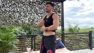 A massage session turns into a hot fuck session with Zack Whiter