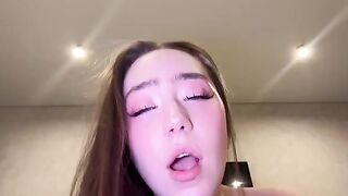 If she has more, she won't be able to hold on, part 1