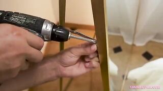 A pair is unable to restrain their passion, they need to fuck in the room
