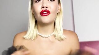 A hungry princess is asking for cum in a special session