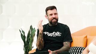 A double blowjob and a hot threesome with a tattooed guy, straight from the Plug Talk Podcast vibes