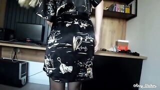 Anny Walker fucks her stepmom's boyfriend and receives a cumshot in her mouth